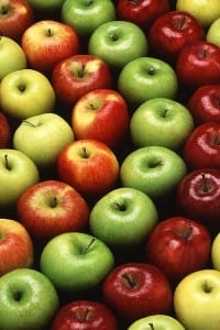 An Apple a Day Lowers Level of Blood Chemical Linked to Hardening of the Arteries