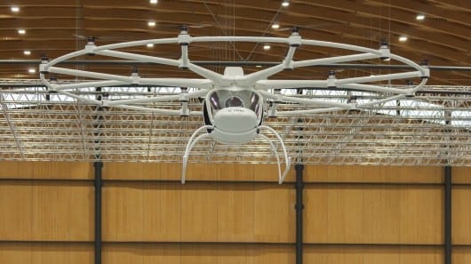 E-volo’s 18-rotor electric Volocopter makes maiden flight
