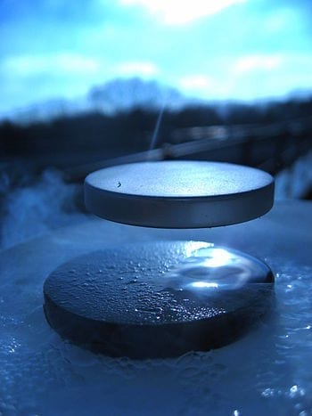 Breakthrough in Superconductivity - Université de Sherbrooke Physicists Put an End to 20 Years of Debate