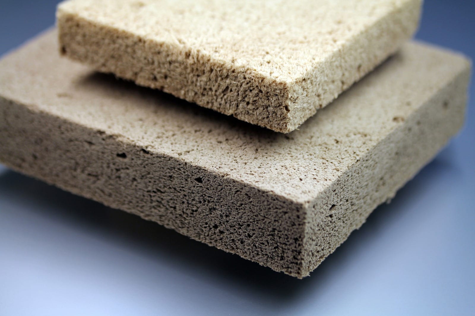 Wood Foam to Replace Plastic Insulation
