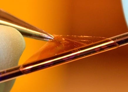 'Greener,' low-cost transistor heralds advance in flexible electronics