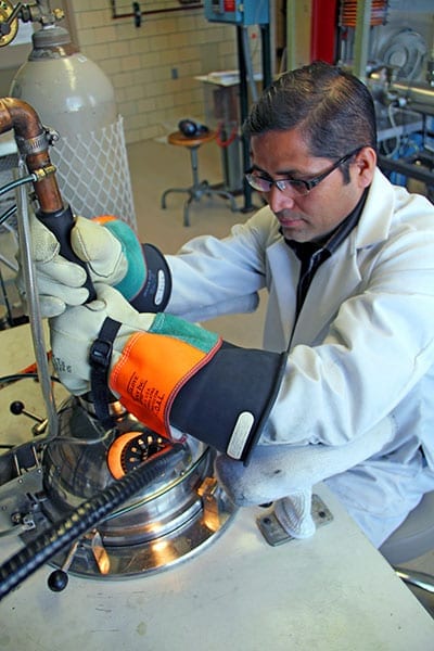 Ames Laboratory scientists create cheaper magnetic material for cars, wind turbines