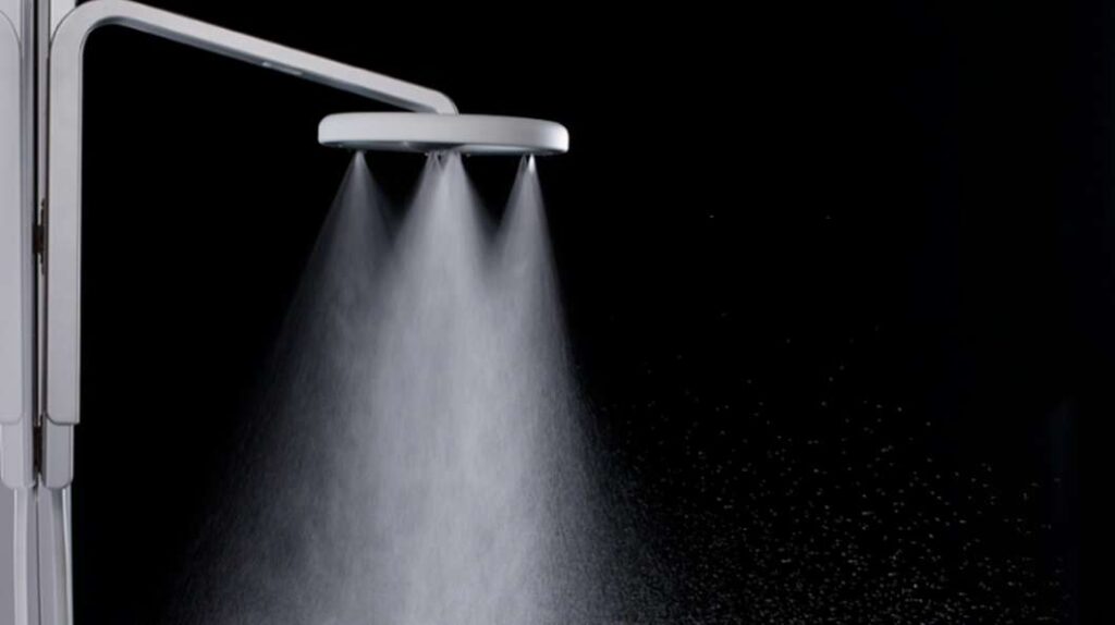 Rather than pushing out large water droplets like a standard shower head, the Nebia Shower atomizes the water into tiny droplets (Credit: Nebia)