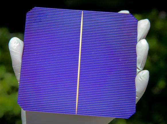 Researchers Pushing Limits of Efficient Solar Cells