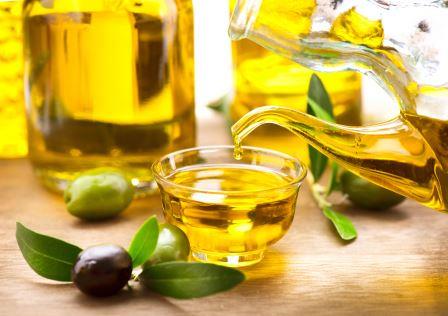 Consumption of extra-virgin olive oil protects memory, learning ability and acts against Alzheimer's