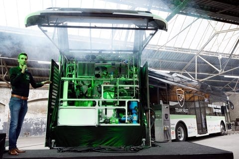 A bus runs on hydrozine - formic acid that is sustainable, CO2-neutral, safe and liquid