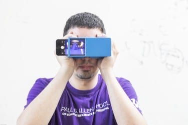 Using smartphone selfies to screen for pancreatic cancer and other diseases