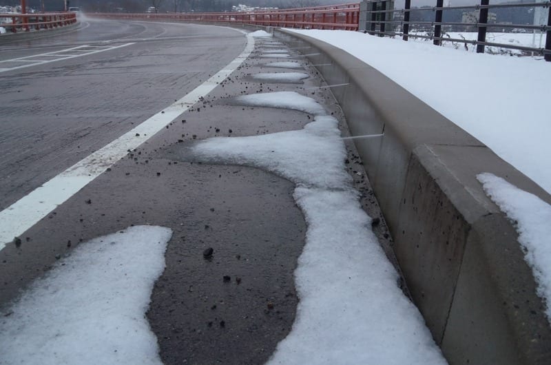 Phase-change materials can help roads clear themselves in winter