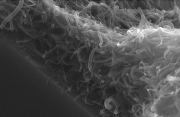 New composite carbon nanotube material makes a stable 3D network