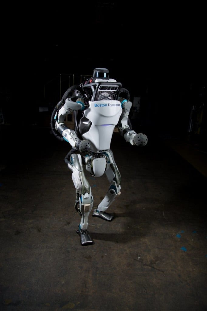 Atlas robot can run, jump and stick a perfect backflip