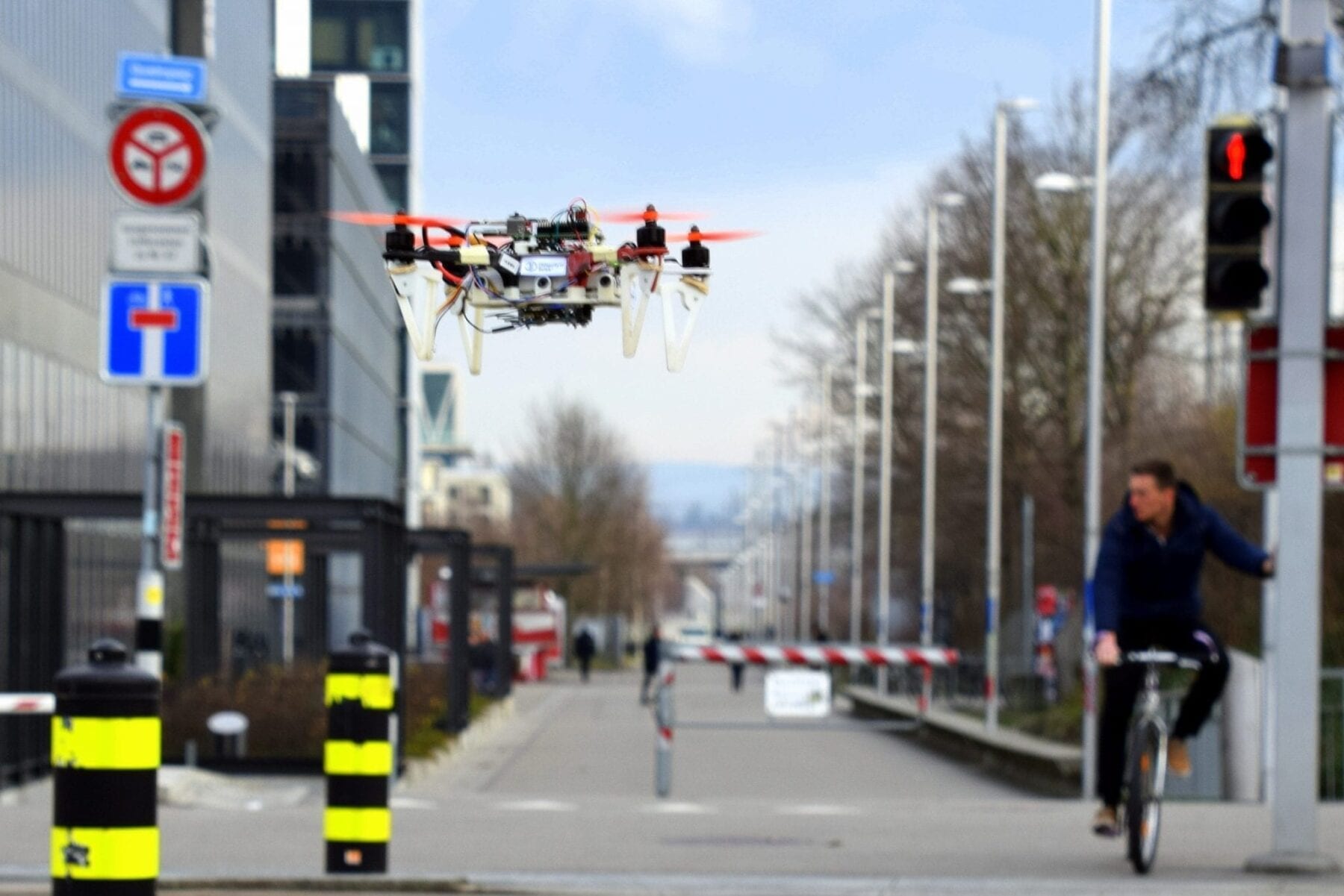 Big step towards fully automated drones for city streets and indoors