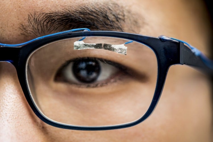 Tissue paper – similar to toilet tissue – has been turned into a new kind of wearable sensor that can detect a pulse, a blink of an eye and other human movement