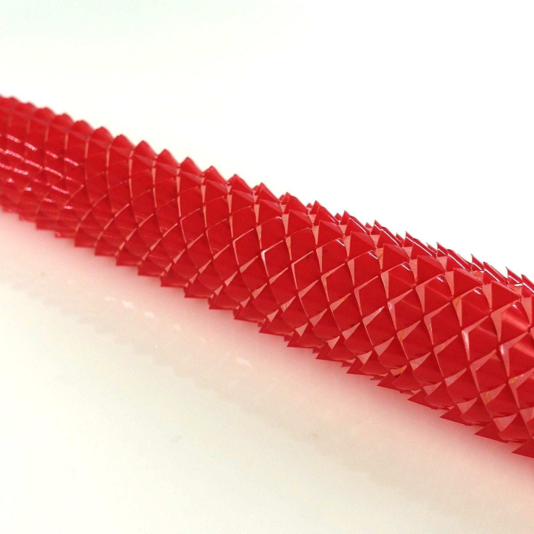 Snake-inspired robot is able to crawl without any rigid parts