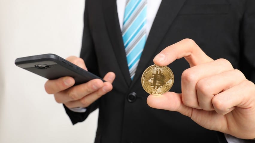 Can social media move Bitcoin prices?