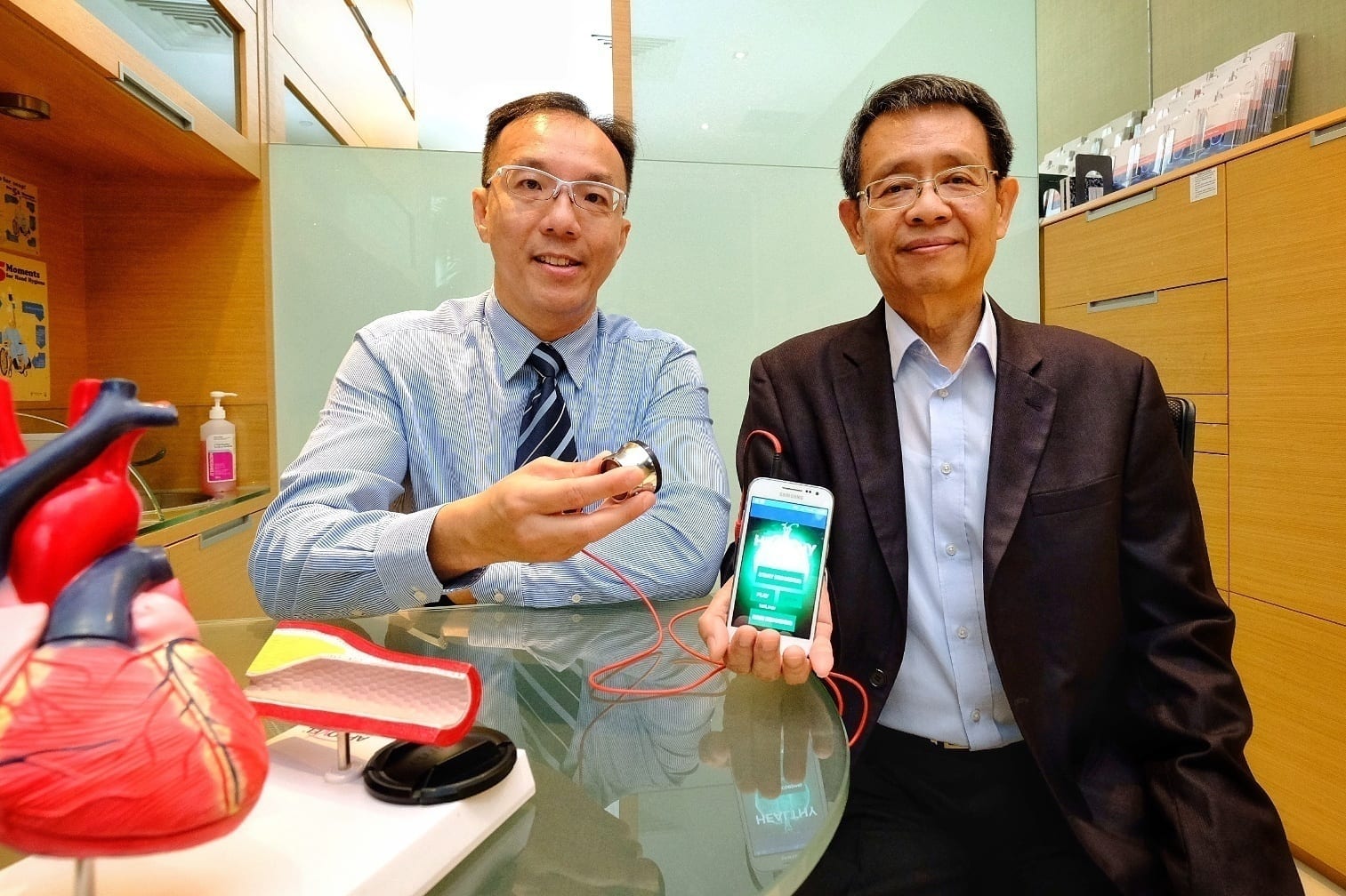 A smart handheld diagnostic device could allow early intervention for people with congestive heart failure