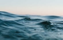 Producing hydrogen from seawater