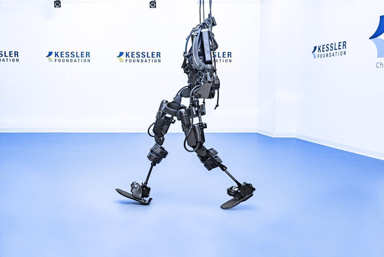 Exoskeleton training is safe, feasible, and effective for people with mobility deficits caused by traumatic spinal cord injury