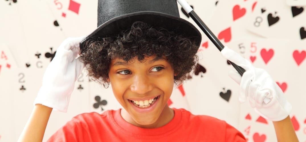 Unlocking children's creative thinking with magic tricks?