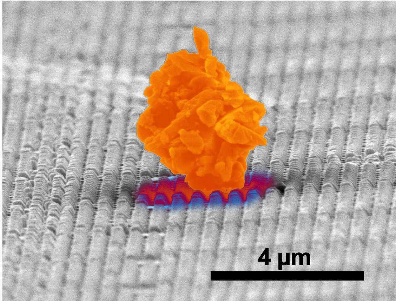 A nanoscale look at how dust aggregates on this spiky surface. Credit: The University of Texas at Austin/Smart Material Solutions