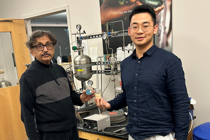 Lehigh Engineering researcher Arup SenGupta has developed a novel way to capture carbon dioxide from the air and store it in the “infinite sink” of the ocean.